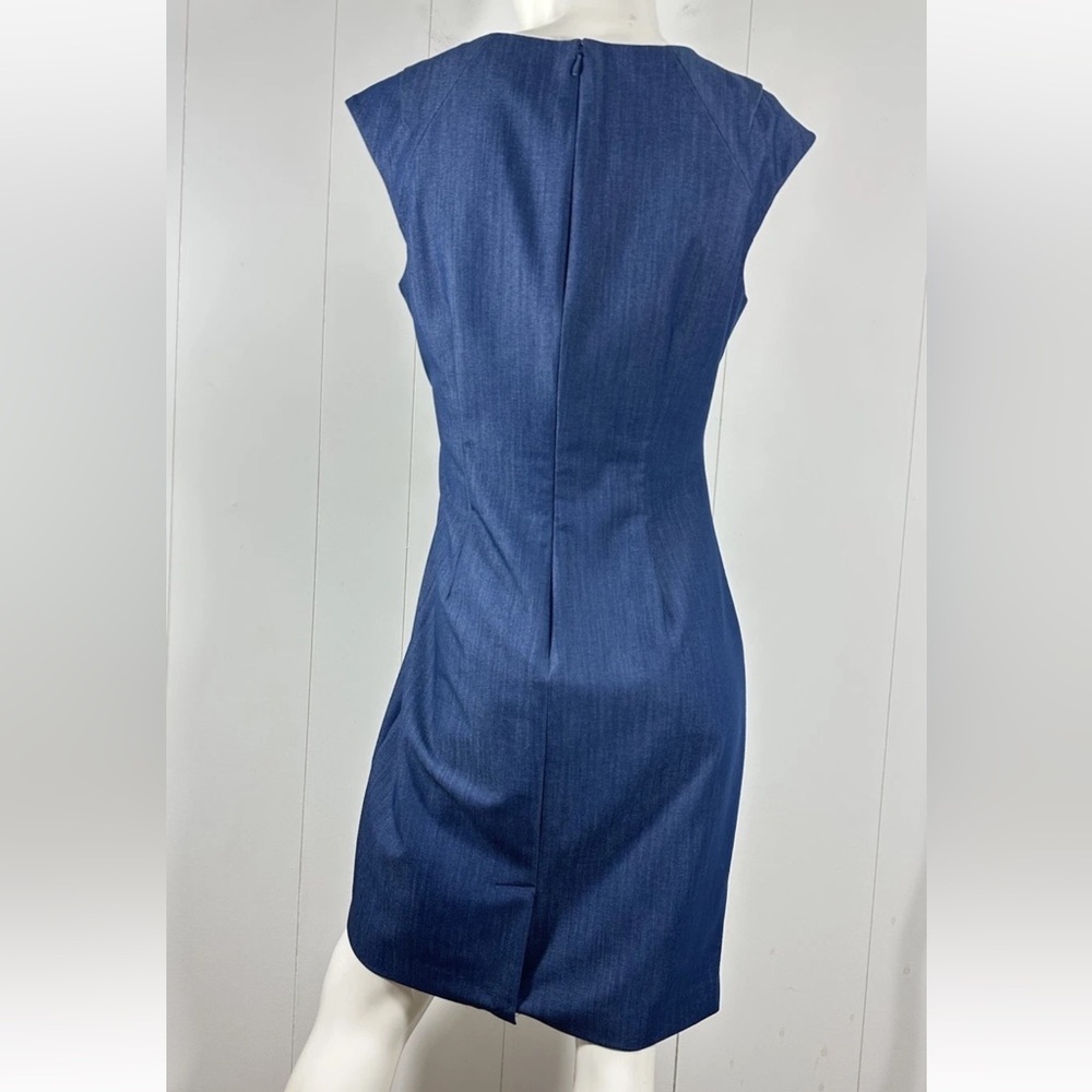 Calvin Klein Chambray Sz 10 Blue Side Pleat Sheath Cap Sleeve Dress Womens - Picture 6 of 10